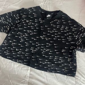 Women’s nike crop top